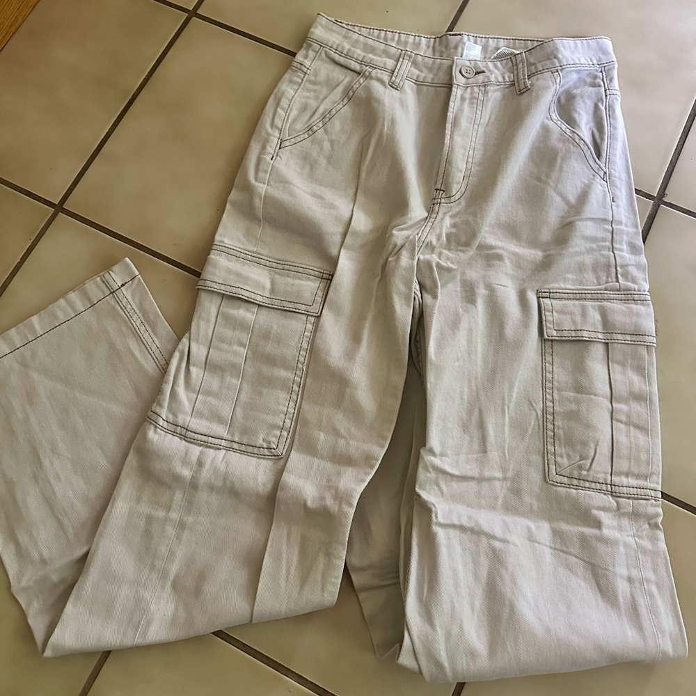 H&M Cargo Pants ~ Cream with brown stitching